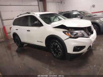  Salvage Nissan Pathfinder