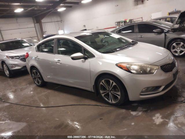  Salvage Kia Forte