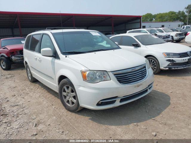  Salvage Chrysler Town & Country