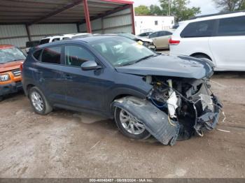  Salvage Hyundai TUCSON