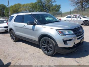  Salvage Ford Explorer