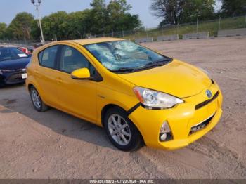  Salvage Toyota Prius c