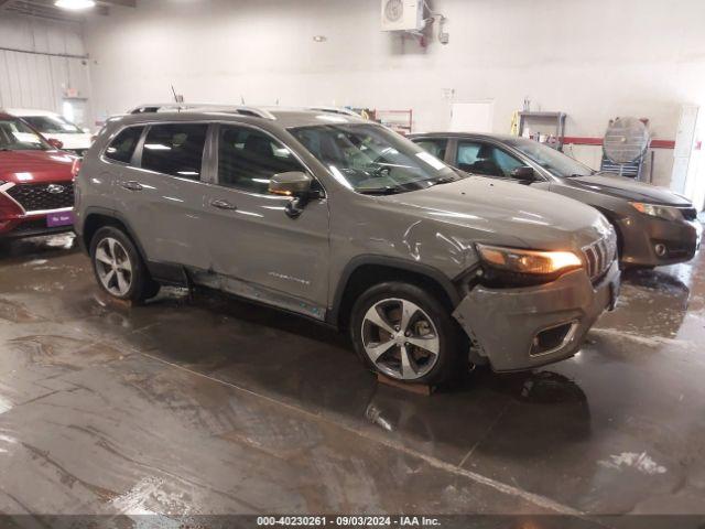  Salvage Jeep Cherokee