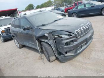  Salvage Jeep Cherokee