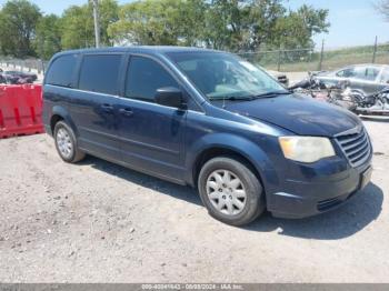  Salvage Chrysler Town & Country