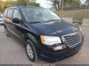  Salvage Chrysler Town & Country