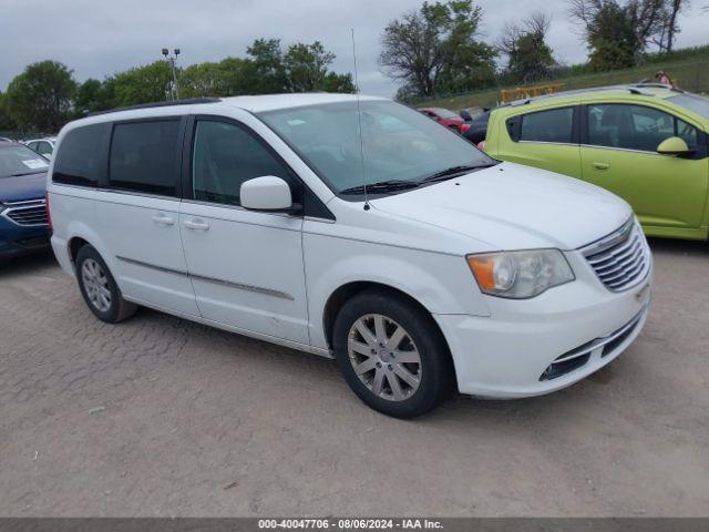  Salvage Chrysler Town & Country