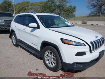  Salvage Jeep Cherokee