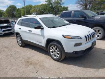  Salvage Jeep Cherokee