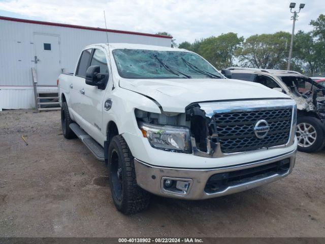  Salvage Nissan Titan