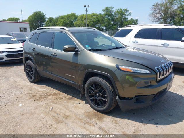  Salvage Jeep Cherokee