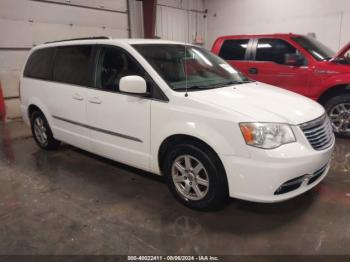  Salvage Chrysler Town & Country