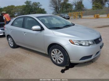  Salvage Kia Forte