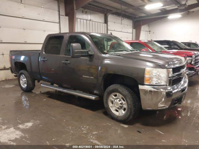  Salvage Chevrolet Silverado 2500