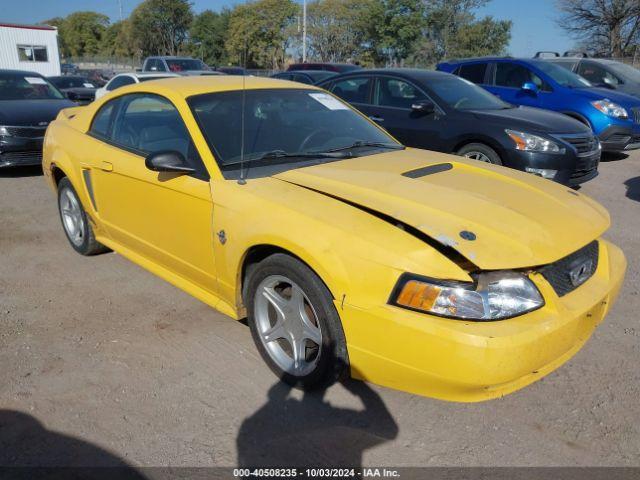  Salvage Ford Mustang