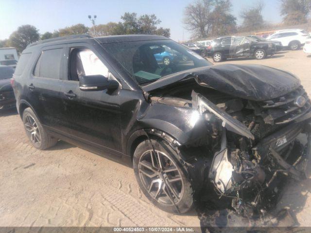  Salvage Ford Explorer