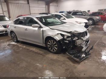  Salvage Nissan Altima