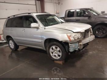  Salvage Toyota Highlander