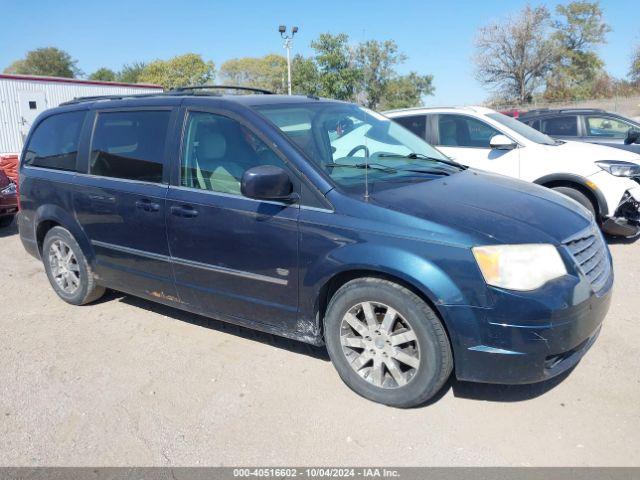  Salvage Chrysler Town & Country