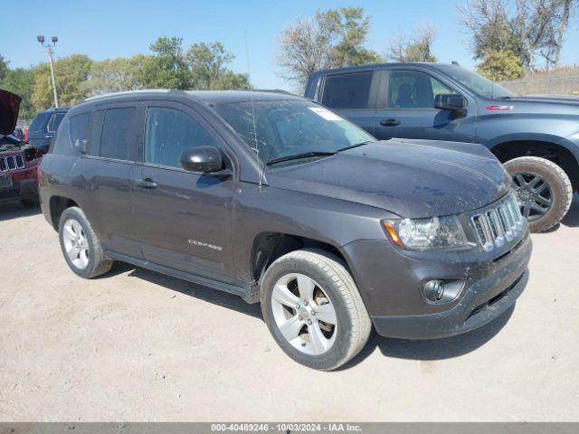  Salvage Jeep Compass