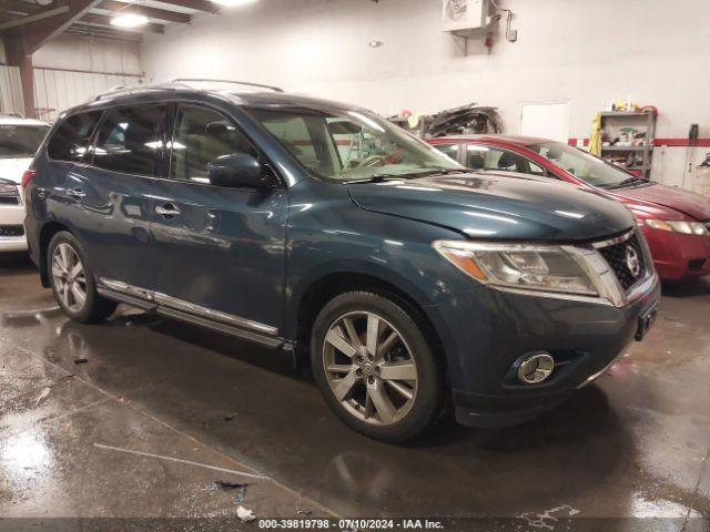  Salvage Nissan Pathfinder