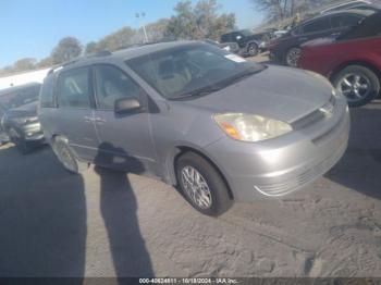  Salvage Toyota Sienna