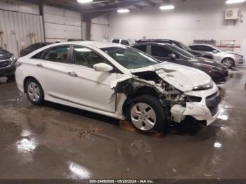  Salvage Hyundai SONATA