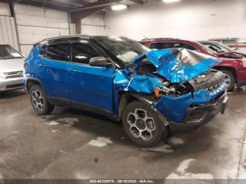  Salvage Jeep Compass