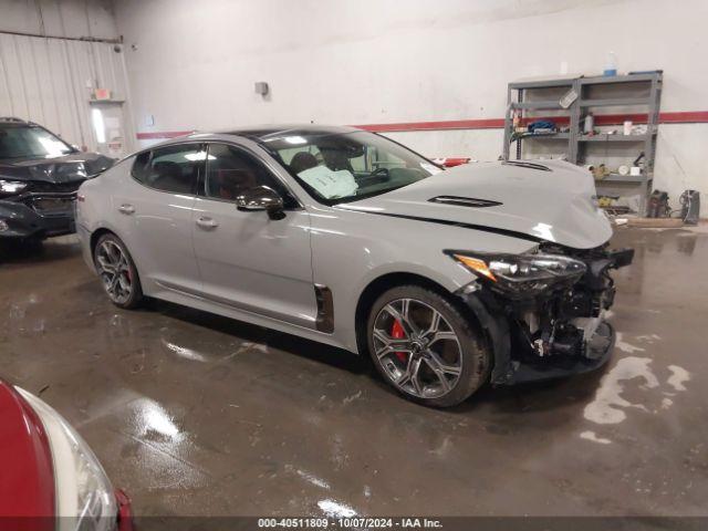  Salvage Kia Stinger