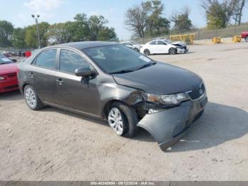  Salvage Kia Forte