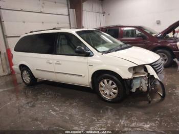  Salvage Chrysler Town & Country