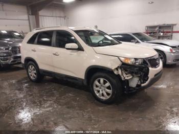  Salvage Kia Sorento