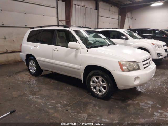  Salvage Toyota Highlander