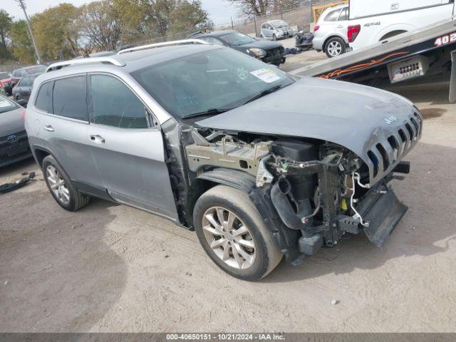  Salvage Jeep Cherokee