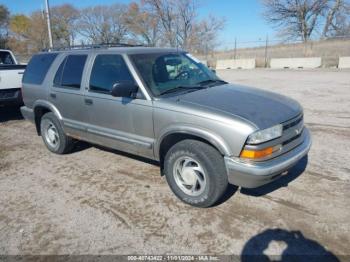  Salvage Chevrolet Blazer