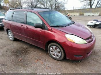  Salvage Toyota Sienna