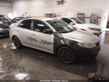  Salvage Kia Forte