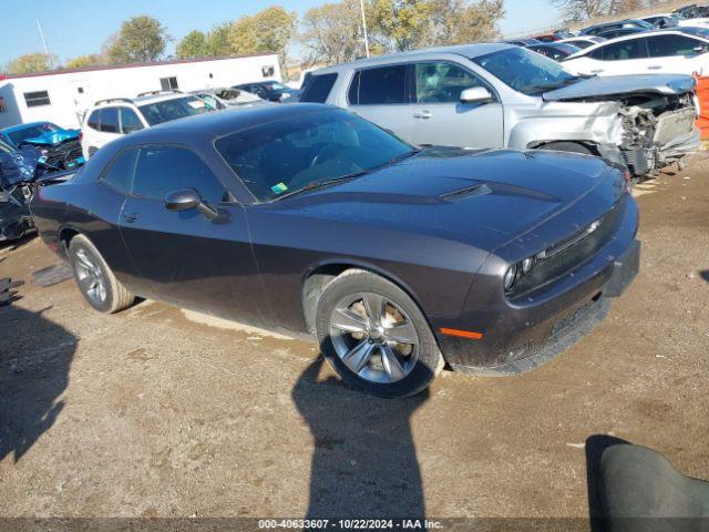  Salvage Dodge Challenger