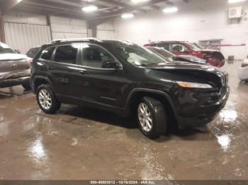  Salvage Jeep Cherokee