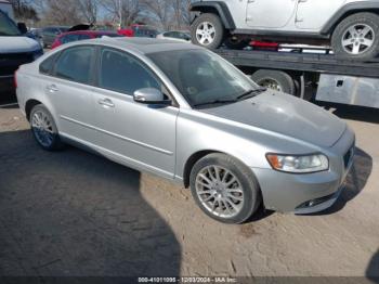  Salvage Volvo S40