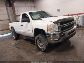  Salvage Chevrolet Silverado 2500