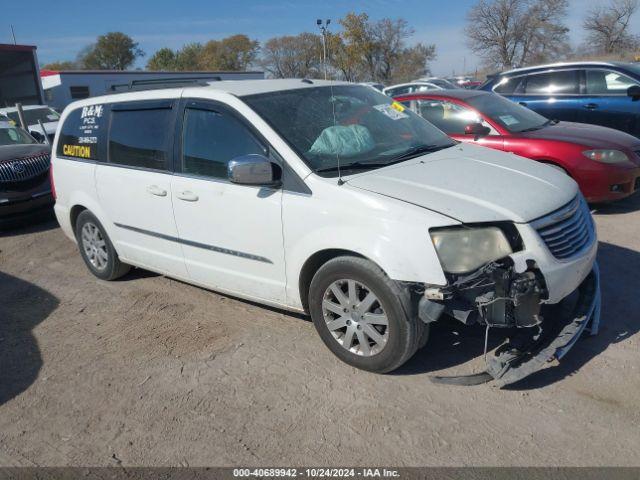  Salvage Chrysler Town & Country