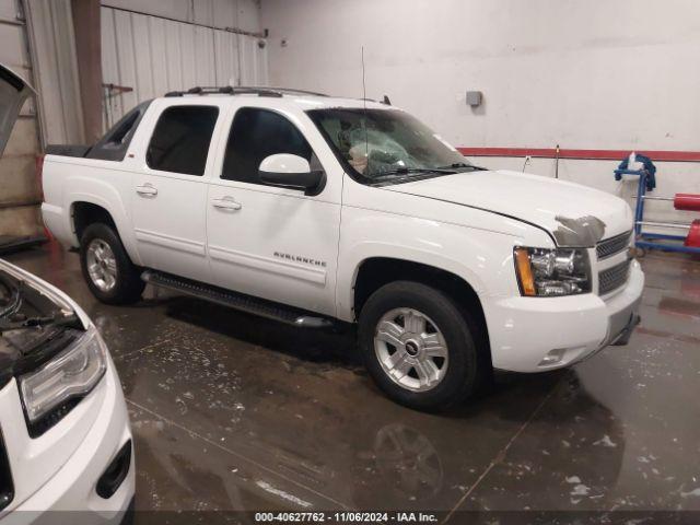  Salvage Chevrolet Avalanche 1500