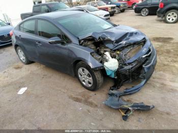  Salvage Kia Forte