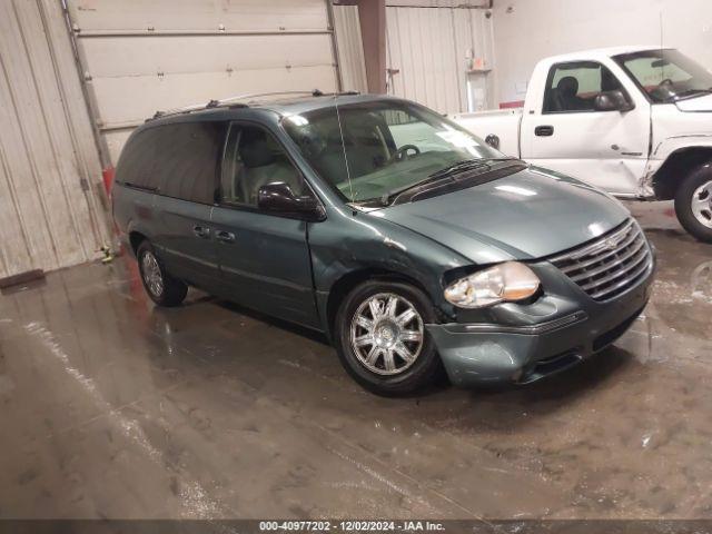  Salvage Chrysler Town & Country