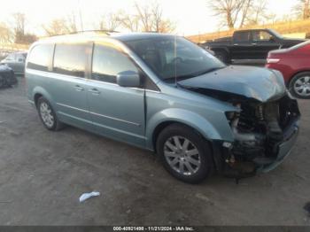  Salvage Chrysler Town & Country