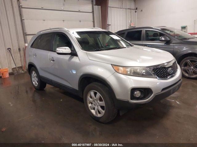  Salvage Kia Sorento