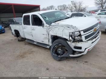  Salvage Chevrolet Silverado 2500