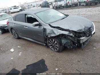  Salvage Nissan Altima