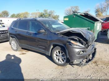  Salvage Jeep Cherokee